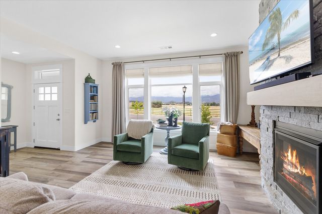 3811 Coal Mine Road, Medford, OR 97504