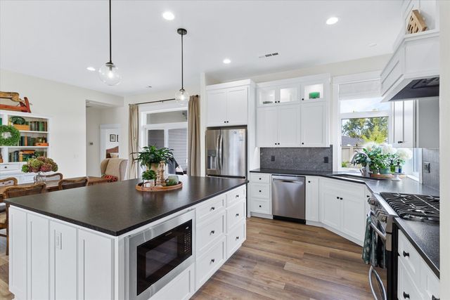 3811 Coal Mine Road, Medford, OR 97504