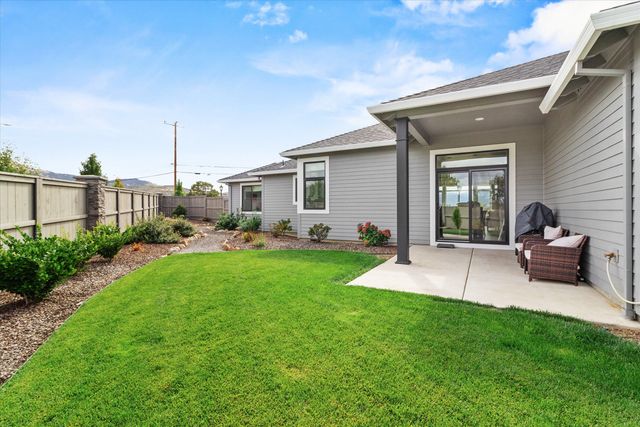 3811 Coal Mine Road, Medford, OR 97504