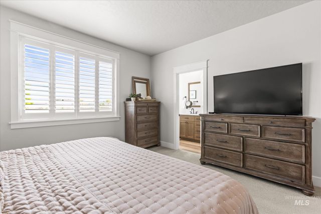 12656 S Farrara Way, Nampa, ID 83686