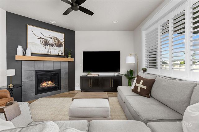 12656 S Farrara Way, Nampa, ID 83686
