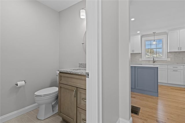 253 Central Street, Lincoln, RI 02865