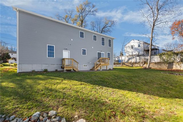 253 Central Street, Lincoln, RI 02865