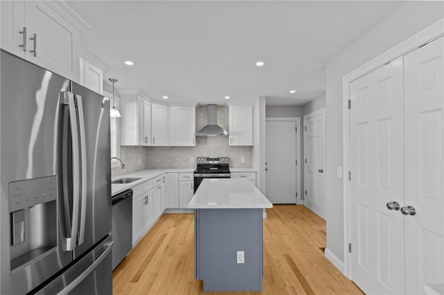 253 Central Street, Lincoln, RI 02865