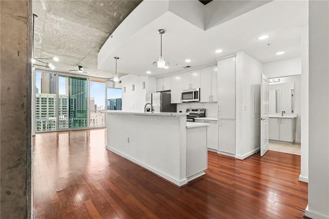 860 Peachtree Street NE 1604, Atlanta, GA 30308