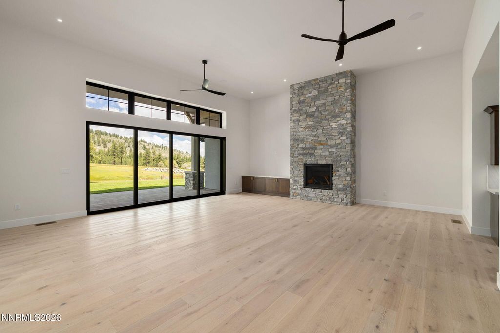 Image 13 of property listing at 5765 Florimont Court, Reno, NV 89511