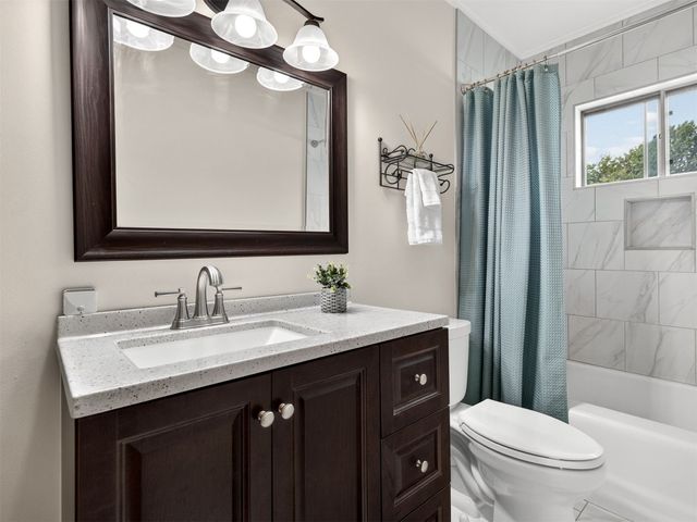 825 N Vancouver Avenue, Tulsa, OK 74127