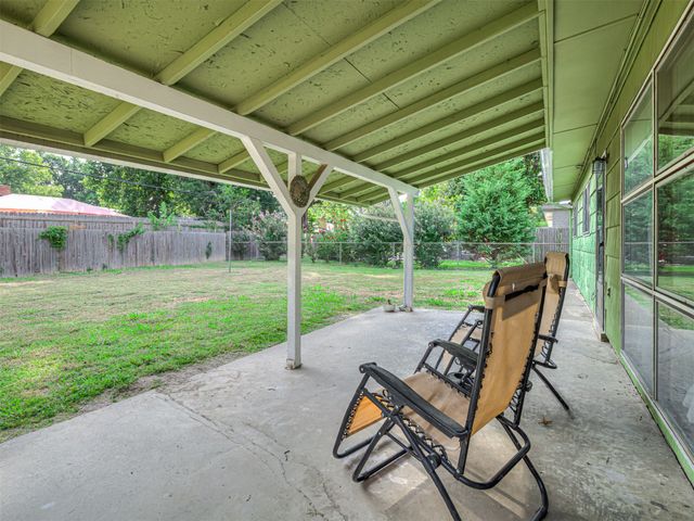 825 N Vancouver Avenue, Tulsa, OK 74127