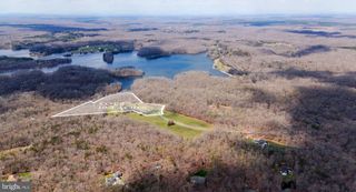 8617 ROSNI WAY, Fredericksburg, VA 22407