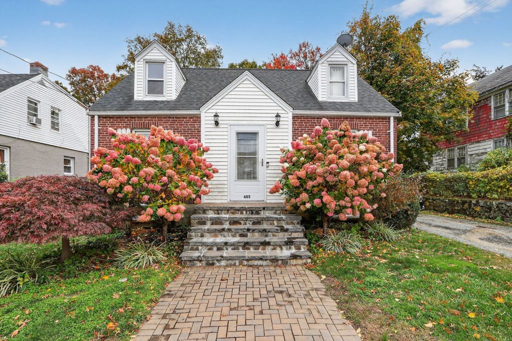 485 Westfield Avenue, Bridgeport, CT 06606