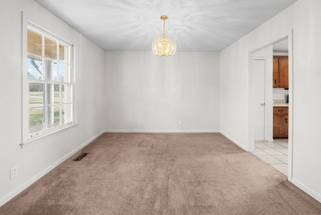 423 Warren Cir, Clarksville, TN 37040