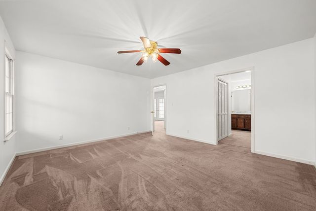 423 Warren Cir, Clarksville, TN 37040