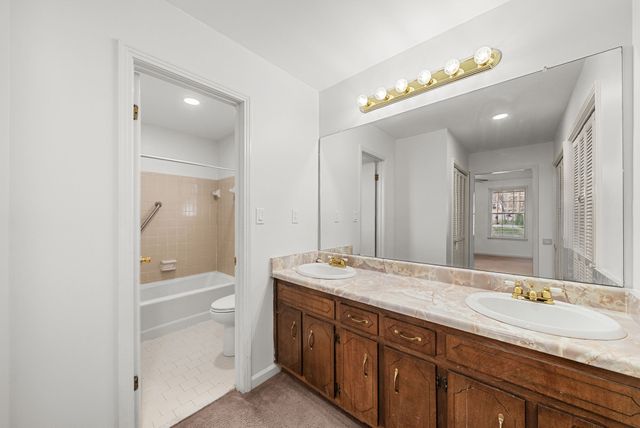 423 Warren Cir, Clarksville, TN 37040