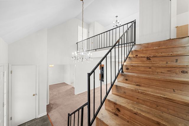 423 Warren Cir, Clarksville, TN 37040