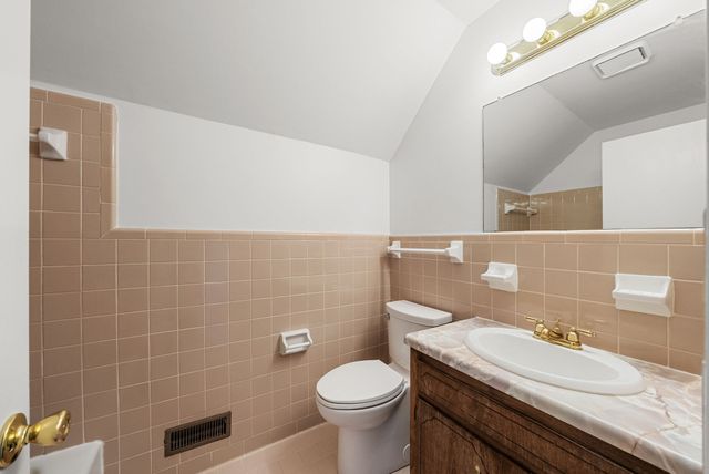 423 Warren Cir, Clarksville, TN 37040