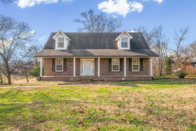 423 Warren Cir, Clarksville, TN 37040