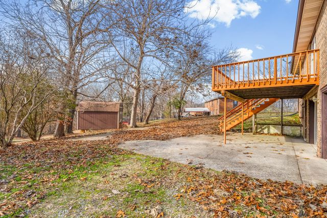 423 Warren Cir, Clarksville, TN 37040