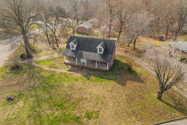 423 Warren Cir, Clarksville, TN 37040