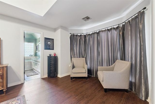 2214 Cedar Pointe Circle, Edmond, OK 73003