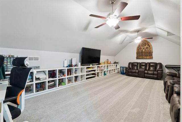 2214 Cedar Pointe Circle, Edmond, OK 73003