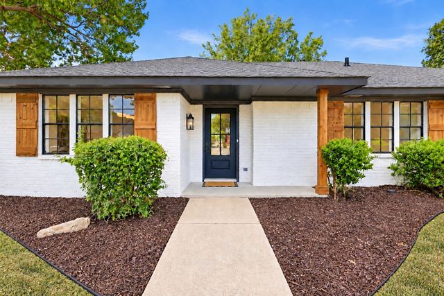 2815 Staffordshire Drive, Carrollton, TX 75007