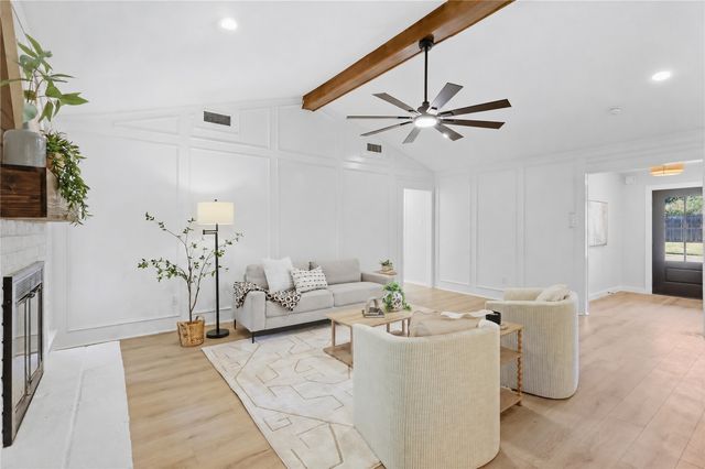 2815 Staffordshire Drive, Carrollton, TX 75007