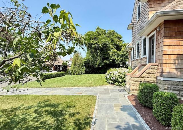 453 Palmer Avenue, Mamaroneck, NY 10543