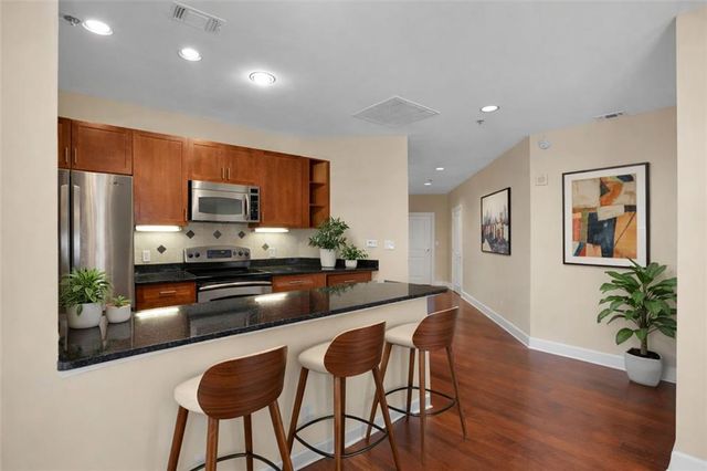 325 E Paces Ferry NE Road 1411, Atlanta, GA 30305