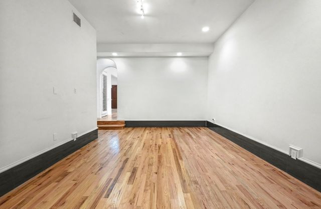 11911 Edgestone Road, Dallas, TX 75230