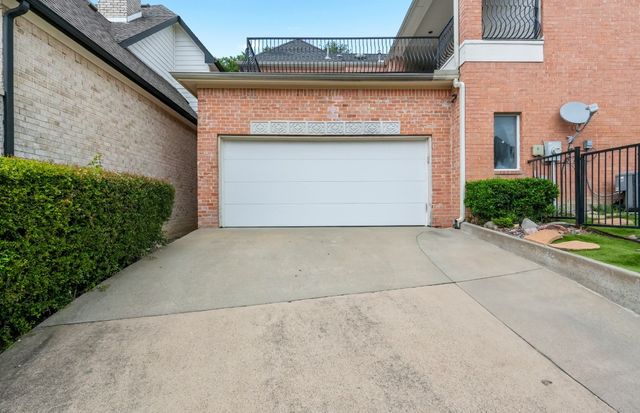 11911 Edgestone Road, Dallas, TX 75230