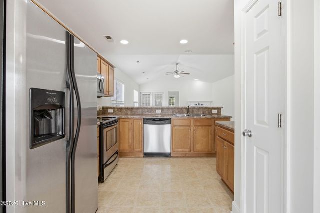 1708 Grant Circle, Leland, NC 28451