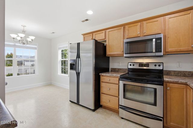 1708 Grant Circle, Leland, NC 28451