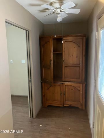 7613 W Devonshire Avenue, Phoenix, AZ 85033