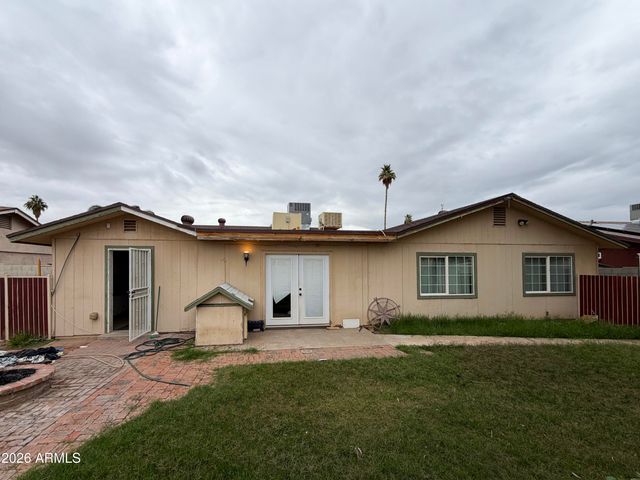 7613 W Devonshire Avenue, Phoenix, AZ 85033