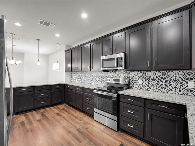 754 DELMAR ST, San Antonio, TX 78210