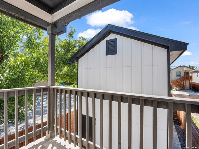754 DELMAR ST, San Antonio, TX 78210