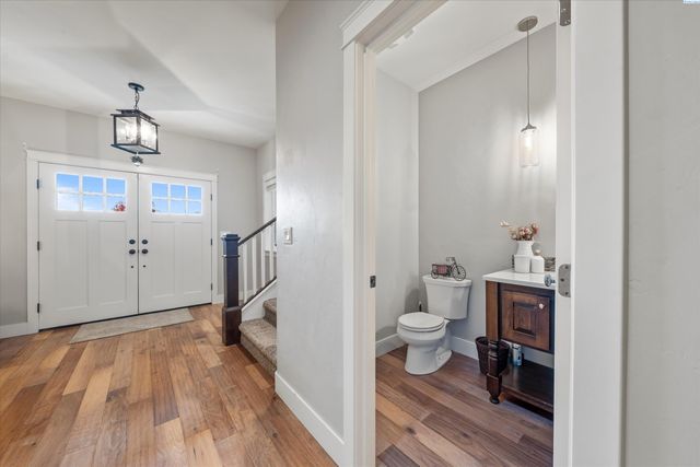 3629 Nottingham Dr, Richland, WA 99352