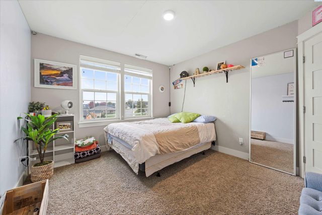 3629 Nottingham Dr, Richland, WA 99352