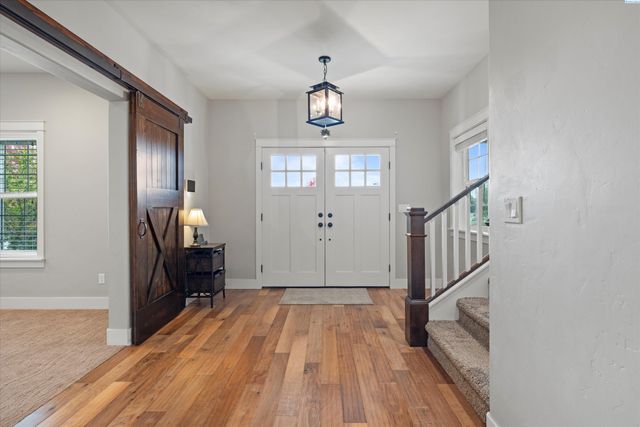 3629 Nottingham Dr, Richland, WA 99352