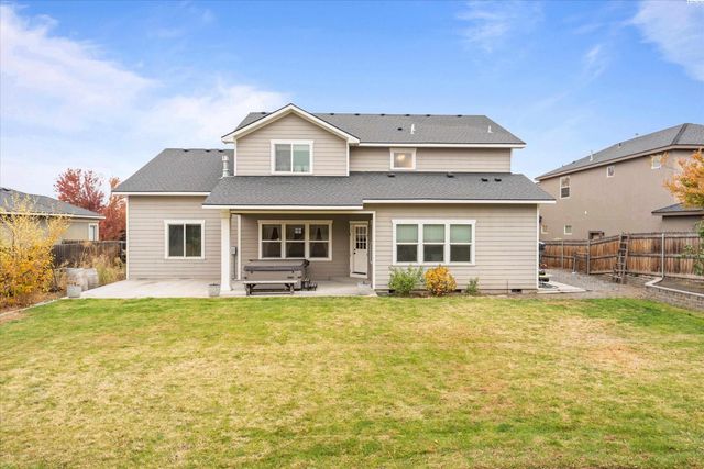 3629 Nottingham Dr, Richland, WA 99352