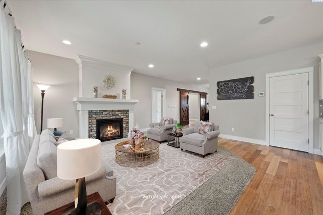 3629 Nottingham Dr, Richland, WA 99352