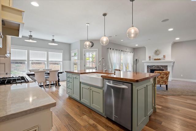 3629 Nottingham Dr, Richland, WA 99352