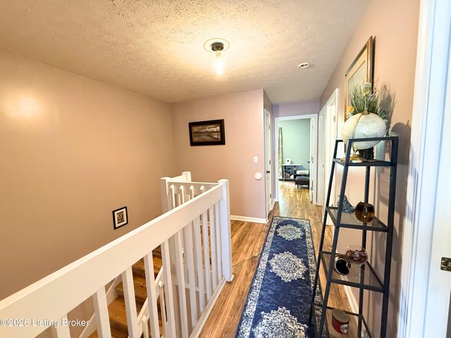 13533 Pinnacle Gardens Cir, Louisville, KY 40245