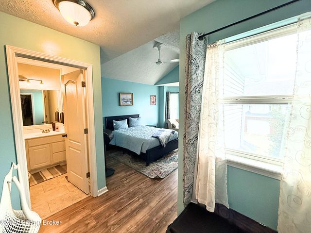 13533 Pinnacle Gardens Cir, Louisville, KY 40245