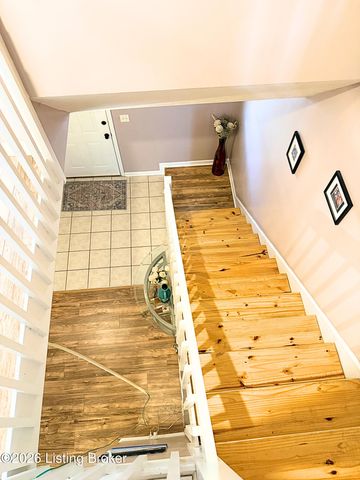 13533 Pinnacle Gardens Cir, Louisville, KY 40245