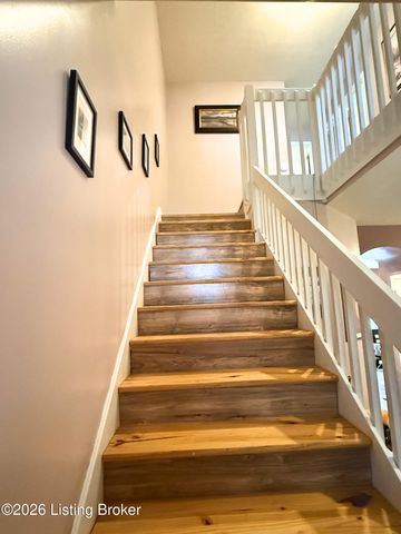 13533 Pinnacle Gardens Cir, Louisville, KY 40245