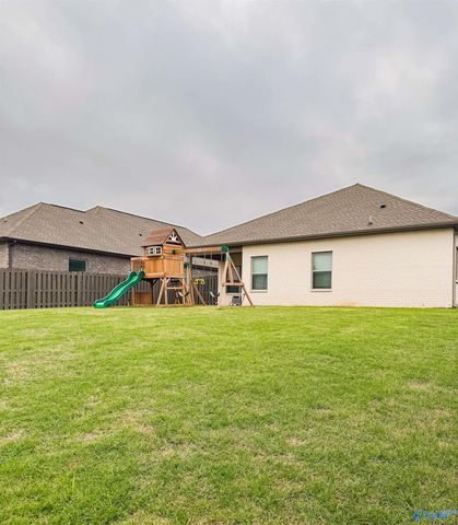 12494 Whitcomb Circle, Athens, AL 35613
