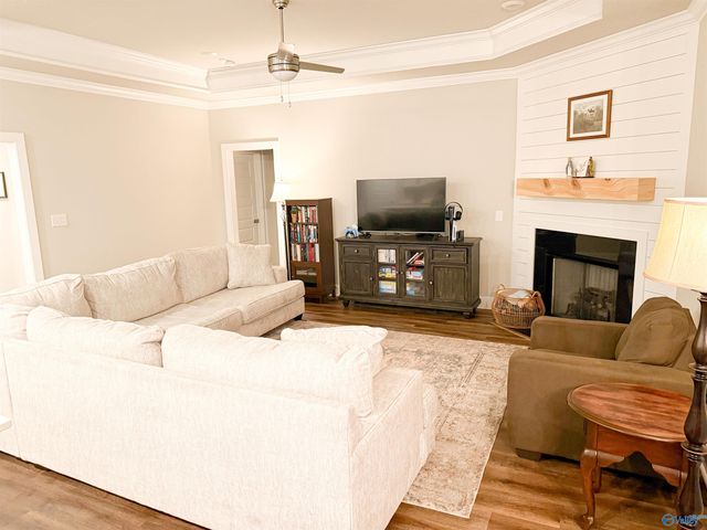 12494 Whitcomb Circle, Athens, AL 35613