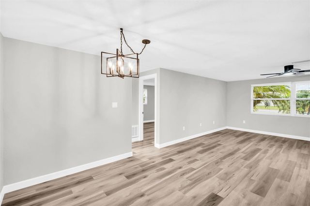 4001 TOPSAIL TRAIL, New Port Richey, FL 34652