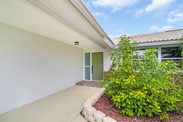 4001 TOPSAIL TRAIL, New Port Richey, FL 34652